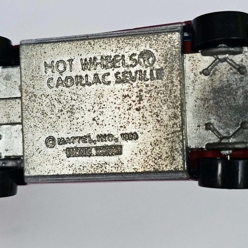 1982 Hot Wheels Cadillac Seville Silver Magenta Two-Tone Vintage Diecast Car